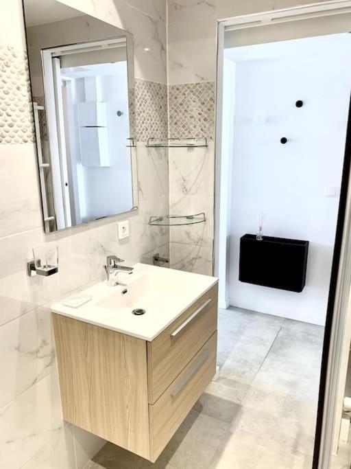 Appartement Saint-Raphael מראה חיצוני תמונה